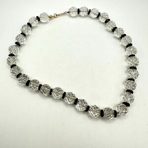 15” faceted Crystal‎ necklace strung on a 10kt yellow gold chain!